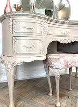 Olympus Dressing Table with Pearls