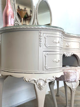 Olympus Dressing Table with Pearls