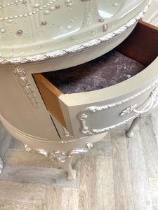 Olympus Dressing Table with Pearls